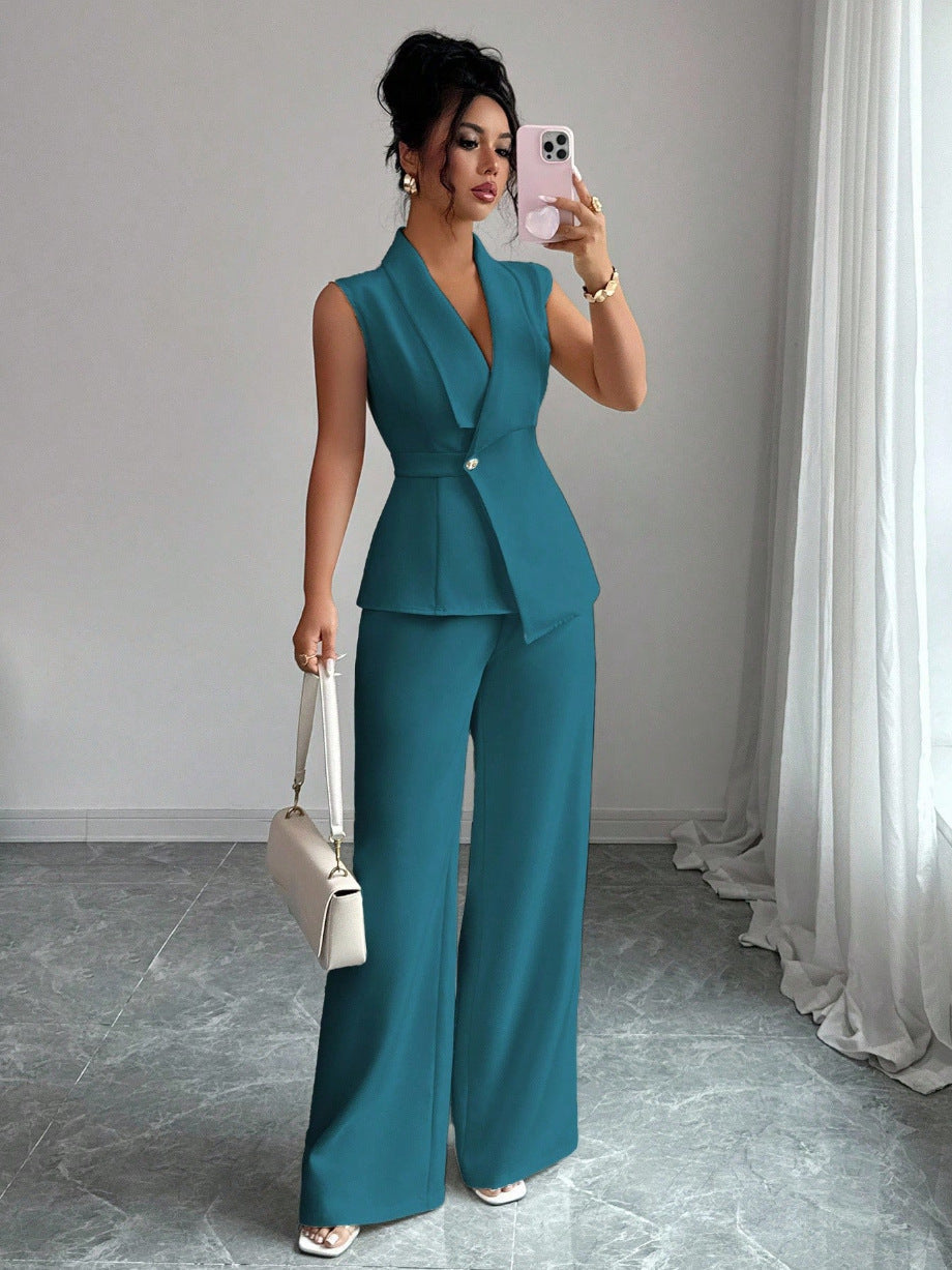 The Sleeveless Set