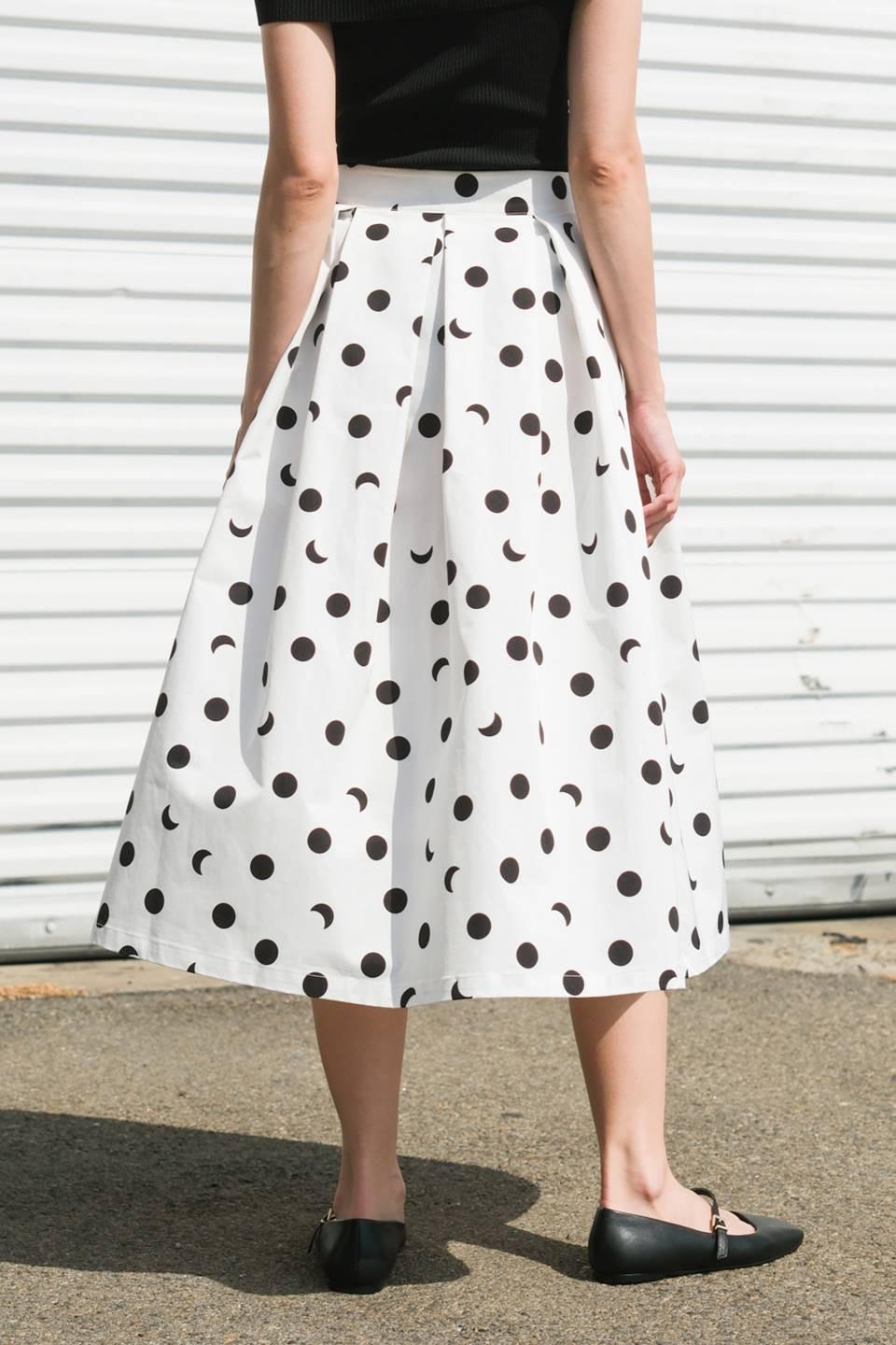 The Woven Skirt